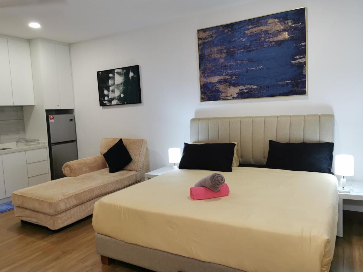 Apple Home 2 At Menara Simfoni, King Size Bed, Cheras, Nexflix, Wifi, Parking Seri Kembangan Dış mekan fotoğraf