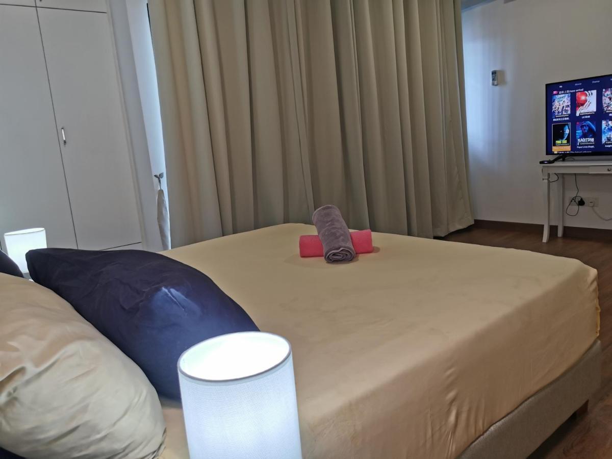 Apple Home 2 At Menara Simfoni, King Size Bed, Cheras, Nexflix, Wifi, Parking Seri Kembangan Dış mekan fotoğraf