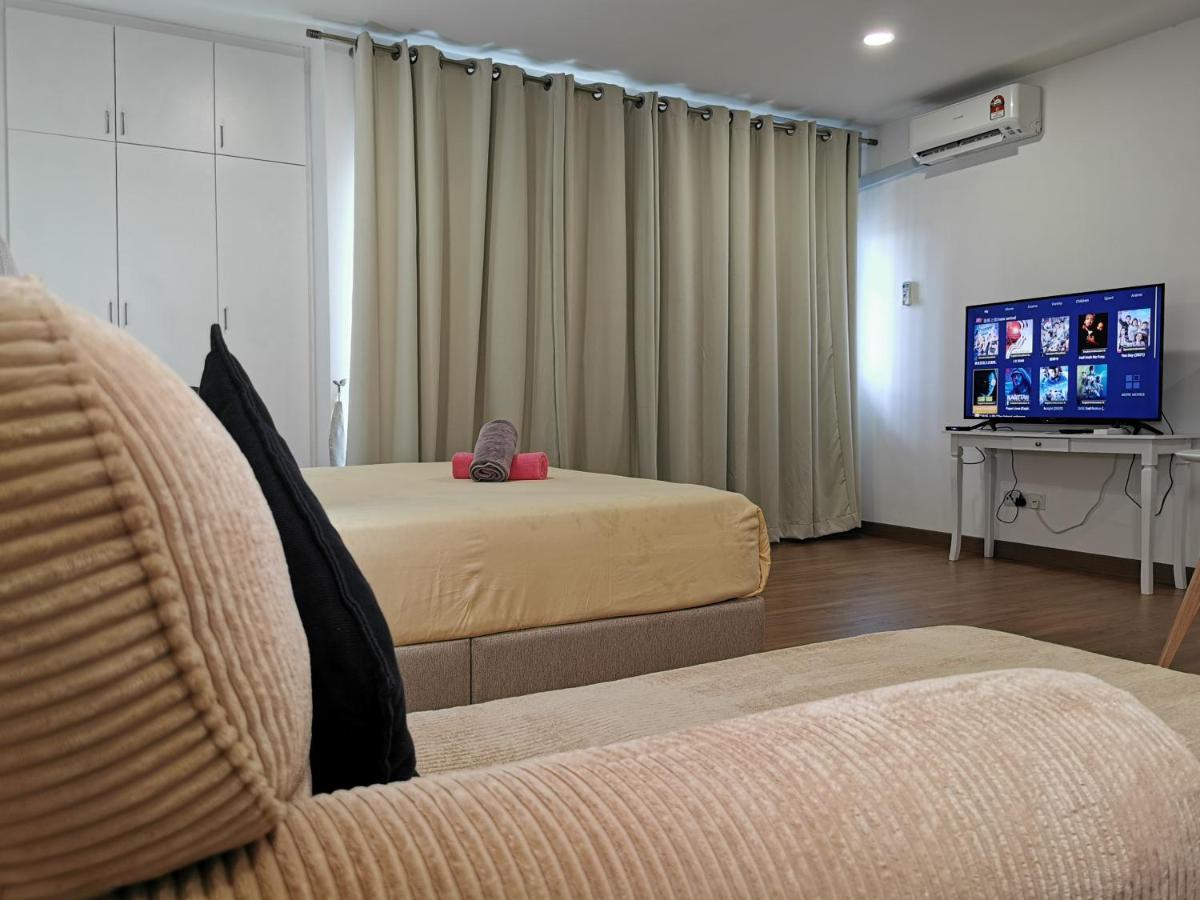 Apple Home 2 At Menara Simfoni, King Size Bed, Cheras, Nexflix, Wifi, Parking Seri Kembangan Dış mekan fotoğraf