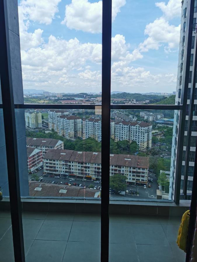 Apple Home 2 At Menara Simfoni, King Size Bed, Cheras, Nexflix, Wifi, Parking Seri Kembangan Dış mekan fotoğraf