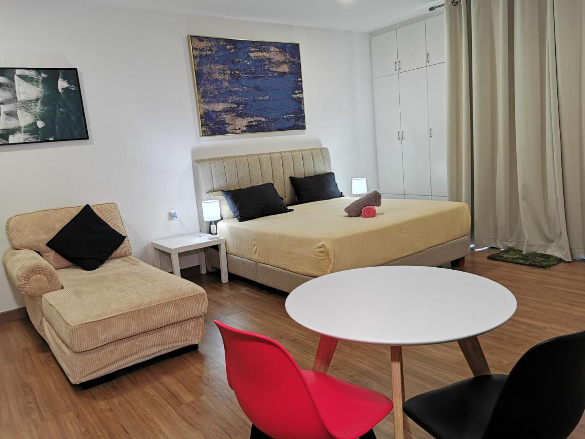 Apple Home 2 At Menara Simfoni, King Size Bed, Cheras, Nexflix, Wifi, Parking Seri Kembangan Dış mekan fotoğraf