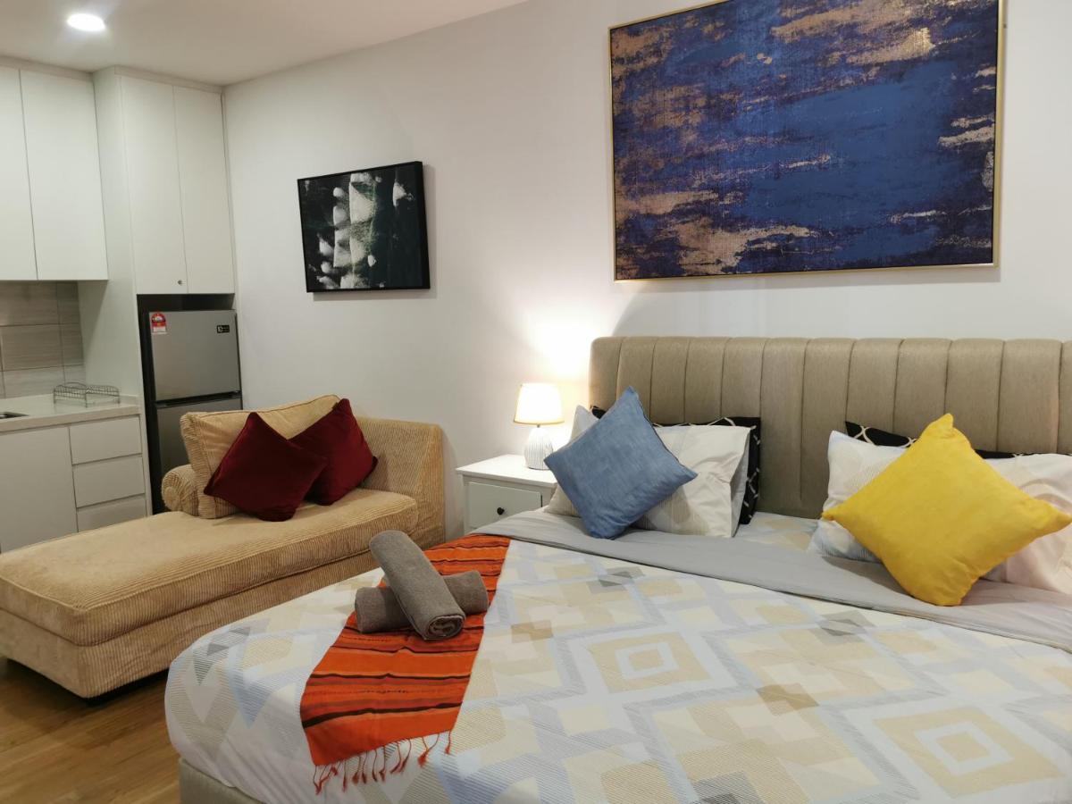 Apple Home 2 At Menara Simfoni, King Size Bed, Cheras, Nexflix, Wifi, Parking Seri Kembangan Dış mekan fotoğraf